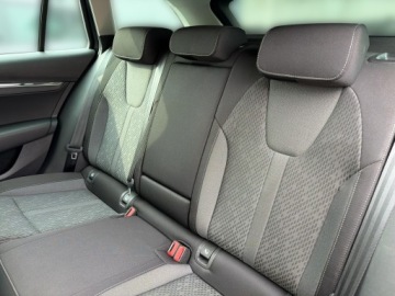 Skoda Octavia IV Kombi 2.0 TDI 150KM 2021 Skoda Octavia SKODA Octavia Combi 2.0 Tdi 150 KM S, zdjęcie 16