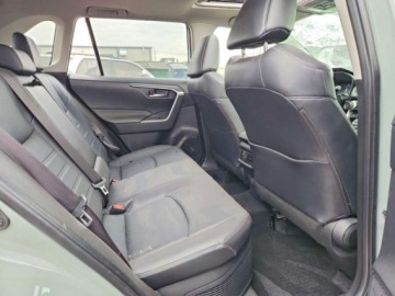 Toyota RAV4 V 2023 Toyota RAV4 Hybrid Xle Premium 2023 2.5 Hybryda Plug-in 219KM, zdjęcie 10