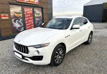 Maserati Levante 3.0 V6 GDI 350KM 2021 Maserati Levante 4X4 LEVANTE 3.0 BENZ 350 KM 2021r Warszawa 3.0 Benzyna, zdjęcie 2