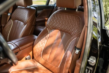 BMW Seria 7 G11-G12 Sedan 750i 450KM 2016 BMW G12 750Li xDrive Individual, zdjęcie 14