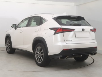 Lexus NX I SUV Facelifting 300 238KM 2018 Lexus NX 200t, Salon Polska, Serwis ASO, 4X4, zdjęcie 3