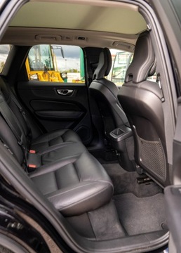 Volvo XC60 II Crossover T5 250KM 2020 Volvo XC 60 Volvo XC60 II T5 AWD 250 KM 2.0 Benzyna 250KM, zdjęcie 16