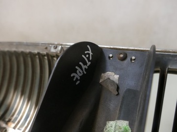 JAGUAR X-TYPE MASKA MŘÍŽKA CHLADIČŮ CHRÓM