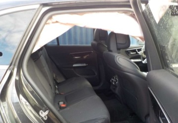 Mercedes GLC C254/X254 SUV 2.0 200 MHEV 204KM 2024 Mercedes-Benz GLC PLUG-IN Okazja 2.0 Hybryda Plug-in 204KM, zdjęcie 20