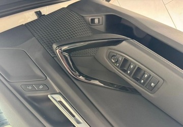 BMW X1 U11 Crossover 1.5 18i 136KM 2023 BMW X1 nowy model, skora perforowana 1.5 Benzyna 136KM, zdjęcie 16