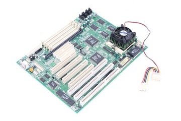 P5VX-BE DO ESO.CPU/32/2,0G/3D/CD/S ESCOM ID40224