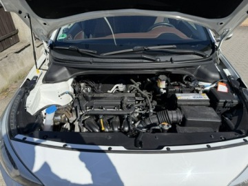 Hyundai i20 I Hatchback 5d Facelifting 1.2 DOHC 85KM 2015 Hyundai i20 1,3 benzyna 85 ps ładny ,świeżo, zdjęcie 11