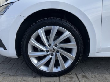 Skoda Octavia IV Liftback 1.5 TSI EVO 150KM 2023 Skoda Octavia Style ! Aktywny Tempomat ! Podgrzewa, zdjęcie 10