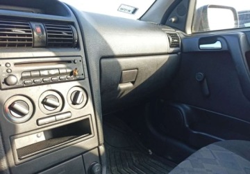 Opel Astra G Sedan 1.4 16V 90KM 2000 Opel Astra Opel Astra 1.4 Benzyna 90KM, zdjęcie 10