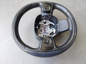 МНОГОФУНКЦИОНАЛЬНЫЙ РУЛЕВОЕ КОЛЕСО FIAT 500L