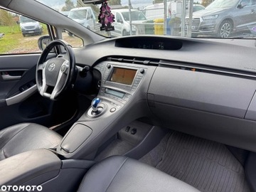 Toyota Prius III 2009 Toyota Prius III 1.8 Hybrid 2009r/ skóra/ navi/ kamera/ HUD, zdjęcie 4