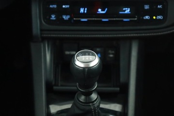 Toyota Auris II Touring Sports Facelifting 1.6 Valvematic 132KM 2016 Toyota Auris 1.6 Valvematic, Salon Polska, Klima, zdjęcie 10