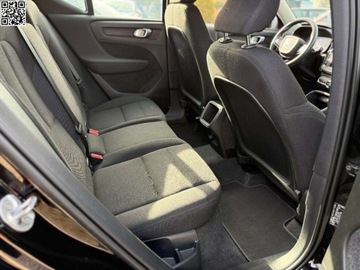 Volvo XC40 Crossover Facelifting 1.5 T2 129KM 2022 Volvo XC 40 Salon PL-Automat-Essential 1.5 Benzyna 130KM, zdjęcie 32