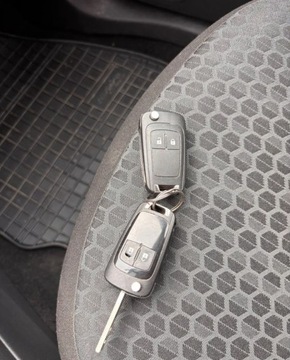 Opel Corsa E Hatchback 3d 1.4 Twinport 90KM 2017 Opel Corsa 1.4B 90KM przeb.74tys zarejestrowany 1.4 Benzyna 90KM, zdjęcie 29