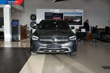 Mercedes GLC C253 SUV 2.0 250 211KM 2019 Mercedes-Benz GLC FV23Reflektory LED StatyczneAktywny Asystent Parkowania, zdjęcie 1