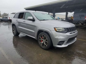 Jeep Grand Cherokee IV 2017 Jeep Grand Cherokee SRT-8 2017 6.4l 6.4 Benzyna 475KM, zdjęcie 4