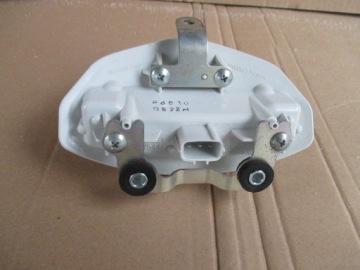 ЗАДНИЙ ФОНАРЬ SUZUKI GSR 750