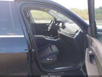 BMW X7 2022 BMW X7 xDrive40I 2022 3.0l 3.0 Benzyna 335KM, zdjęcie 9