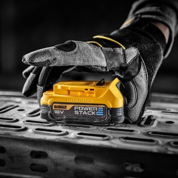2 аккумулятора Powerstack 18 В 1,7 Ач DeWALT DCBP034