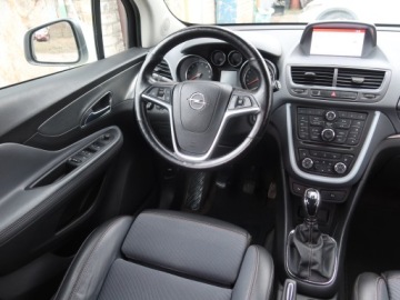Opel Mokka I SUV 1.4 Turbo ECOTEC 140KM 2014 Opel Mokka 1.4 Turbo, 4X4, Skóra, Navi, Xenon, zdjęcie 6