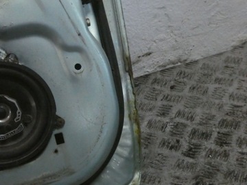 DVEŘE LEVÝ PŘEDNÍ LEVÉ HONDA JAZZ II