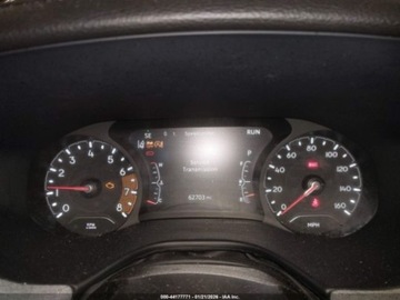 Jeep Compass II 2023 Jeep Compass Latitude Lux 2023 2.0 Benzyna 200KM, zdjęcie 11