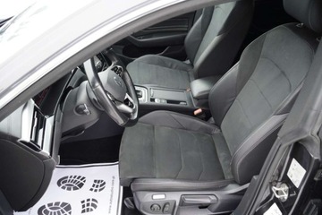 Volkswagen Arteon Fastback Facelifting 2.0 TDI SCR 150KM 2021 Volkswagen Arteon Shooting Brake LiftR LineFull LedAmbienteWirtualPanorama, zdjęcie 7