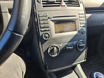 Mercedes Klasa A W169 Coupe 2.0 180 CDI 109KM 2012 Mercedes A 180 2,0 diesel 109KM, zdjęcie 10