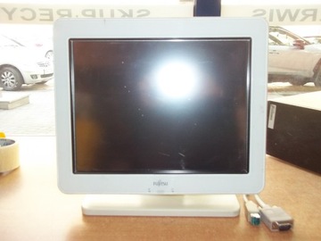 кассовый компьютер с сенсорным экраном
