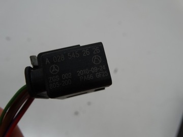 KONEKTOR ZASTRČKA SPONA MERCEDES W169 A0285452626