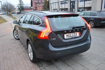 Volvo V60 I Kombi 2.0 D3 163KM 2011 Volvo V60 I 2,0-163Km Automat,Parctronic!!, zdjęcie 3