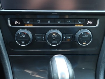 Volkswagen Golf VIII Variant 1.5 eTSI 150KM 2020 VW Golf 1.5 TSI, Salon Polska, Automat, VAT 23%, zdjęcie 15