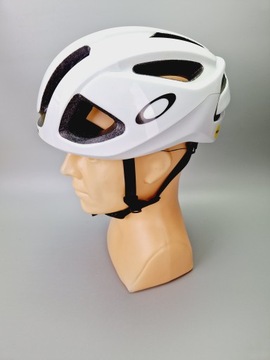 Велосипедный шлем Oakley ARO3 Europe, размер L 56-50 см