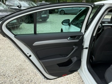 Volkswagen Passat B8 Limousine Facelifting 2.0 TDI SCR 150KM 2020 Volkswagen Passat 2.0 TDI 150kM! DSG ! Salon, zdjęcie 14