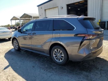 Toyota Sienna III 2024 Toyota Sienna LE 2024 2.5l 2.5 Hybryda 245KM, zdjęcie 1