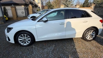 Audi A3 8Y Sportback 1.0 30 TFSI 110KM 2021 Audi A3 Sportback 1.0 Benzyna 110KM 2021r 1 właściciel, salon Polska, zdjęcie 3