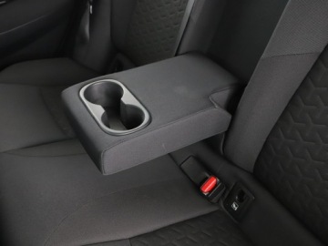 Toyota Corolla XII Hatchback 1.2 Turbo D-4T 116KM 2019 Toyota Corolla klima auto LED kamera, zdjęcie 33