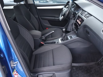 Skoda Octavia III Kombi Facelifting 1.5 TSI ACT 150KM 2019 Skoda Octavia 1.5 TSI, Salon Polska, zdjęcie 8