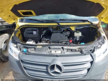 Mercedes Sprinter IV (W907/W910) 2024 Mercedes-Benz Sprinter 3500 High Roof 4-Cyl Diesel Ho 2024 2.0 Diesel 211KM, zdjęcie 8
