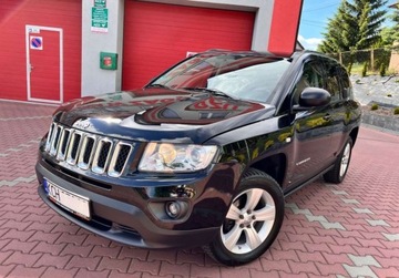 Jeep Compass I SUV Facelifting 2.0 156KM 2012 Jeep Compass 2.0 Benzyna 156KM