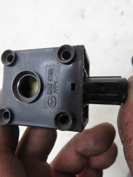BUZZER BZUČÁK MAZDA OE KD45 676B1