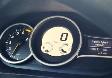 Renault Megane III Hatchback 1.6 16v 110KM 2010 Renault Megane SLICZNY 1.6 16V Benzyna BOGATA WERSJA Oryginal ZADBANY Blac, zdjęcie 7