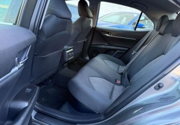 Toyota Camry IX Sedan 2.5 Hybrid Dynamic Force 218KM 2021 Toyota Camry salon Polska, FV-VAT 23, serwis ASO, Gwarancja 2.5 Hybryda, zdjęcie 17