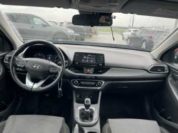 Hyundai i30 III Hatchback 1.4 MPI 100KM 2018 Hyundai i30 Klimatyzacja, zdjęcie 10