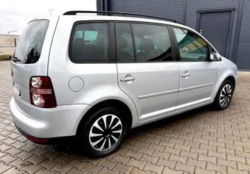 Volkswagen Touran I 2.0 TDI 140KM 2007 Volkswagen Touran 7 osobowy 2.0 TDI 140 KM klimatronik Zamiana 2.0 Diesel, zdjęcie 6