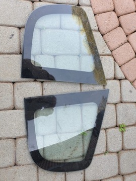 HONDA JAZZ II SKLO (OKNO) KAROSERIE LEVÝ ZADNÍ