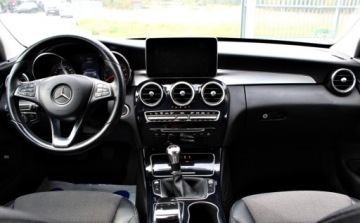 Mercedes Klasa C W205 Limuzyna 180 156KM 2014 Mercedes-Benz Klasa C 1.6i Navi Led Inteligent Light System Gwarancja 1, zdjęcie 17