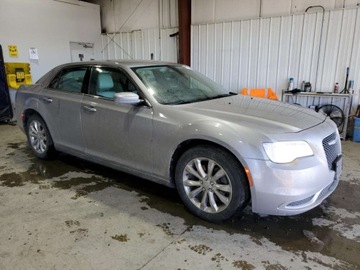 Chrysler 300C II 2017 Chrysler 300 Limited 2017 3.6l 3.6 Benzyna 292KM, zdjęcie 4