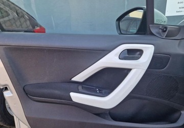 Peugeot 208 I Hatchback 5d Facelifting 1.2 PureTech 82KM 2018 Peugeot 208 Peugeot 208 1.2 Benz 82KM Active 1.2 Benzyna 82KM, zdjęcie 18