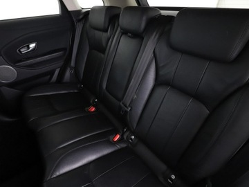 Land Rover Range Rover Evoque I SUV 5d Facelifting 2.0D TD4 150KM 2015 Land Rover Range Rover Evoque 2.0 Td4 AWD SE, zdjęcie 16